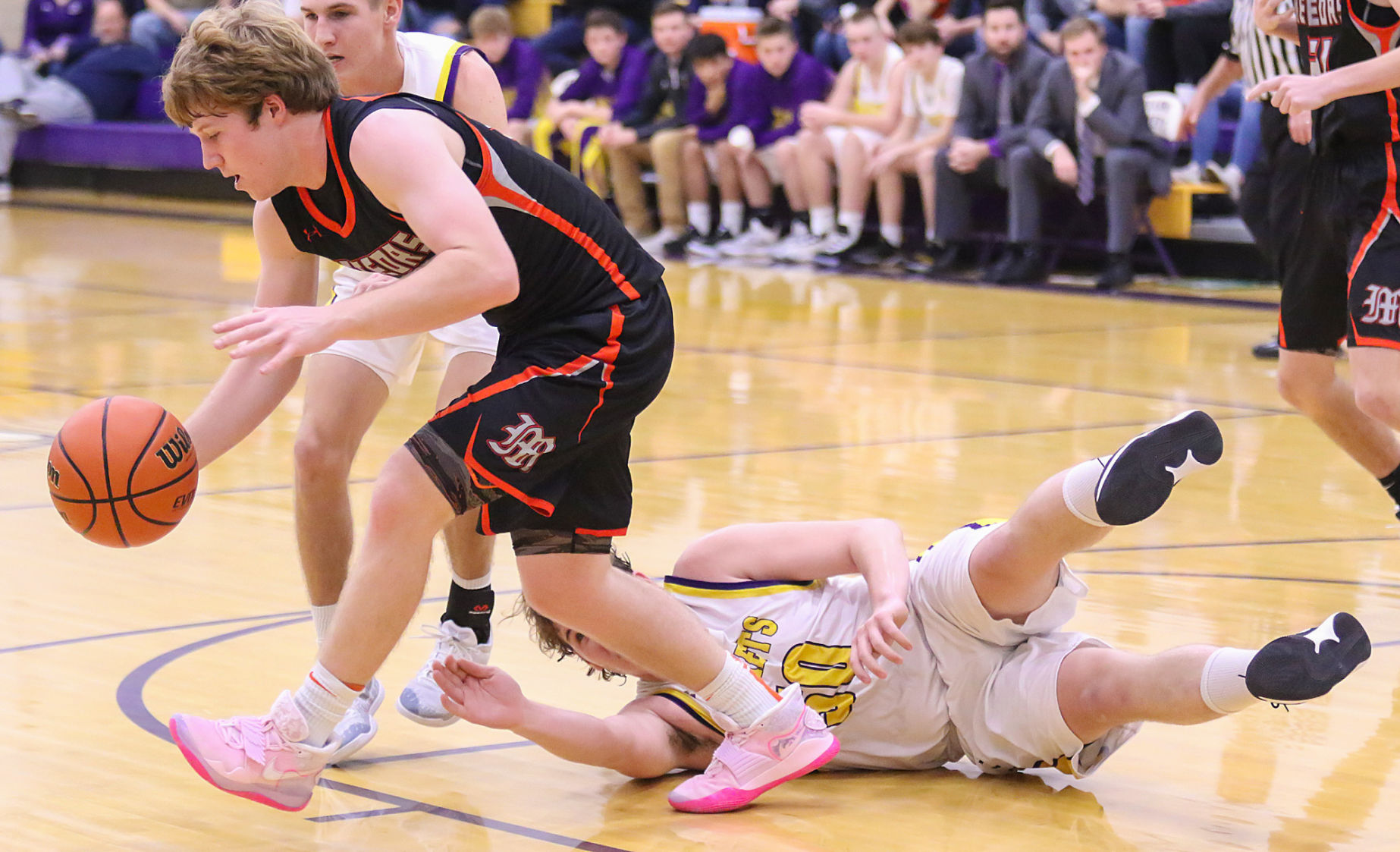 New Athens vs. Marissa boys basketball